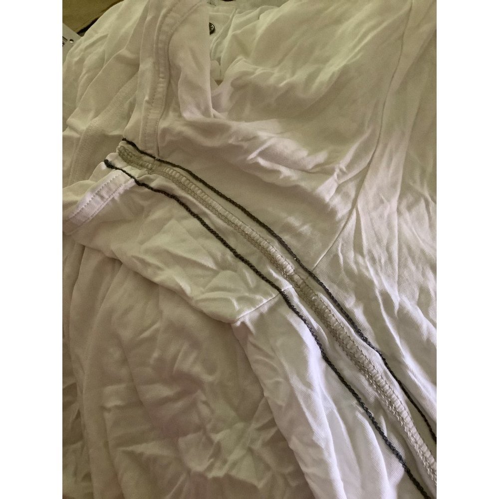Tommy Bahama white Polo Shirt — XL - Picture 5 of 7